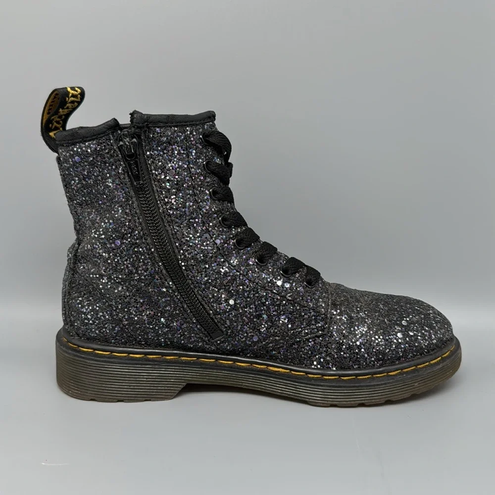 Dr. Martens 1460 Glitter‎ Lace Up Boots Youth Sz 3